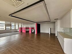 Peninsula Plaza (D6), Office #562149391